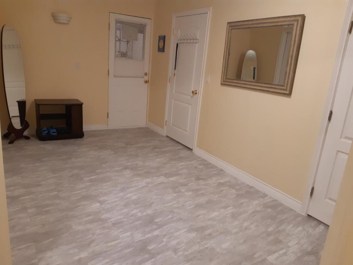 Lakeview House With 4 Rooms Kelowna Near Downtown & Knox Moutain Eksteriør bilde