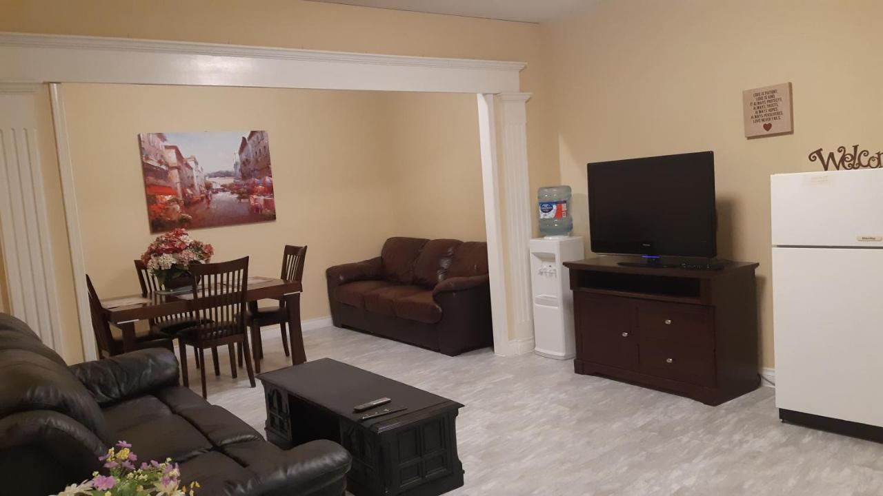 Lakeview House With 4 Rooms Kelowna Near Downtown & Knox Moutain Eksteriør bilde