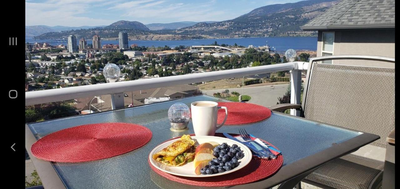 Lakeview House With 4 Rooms Kelowna Near Downtown & Knox Moutain Eksteriør bilde